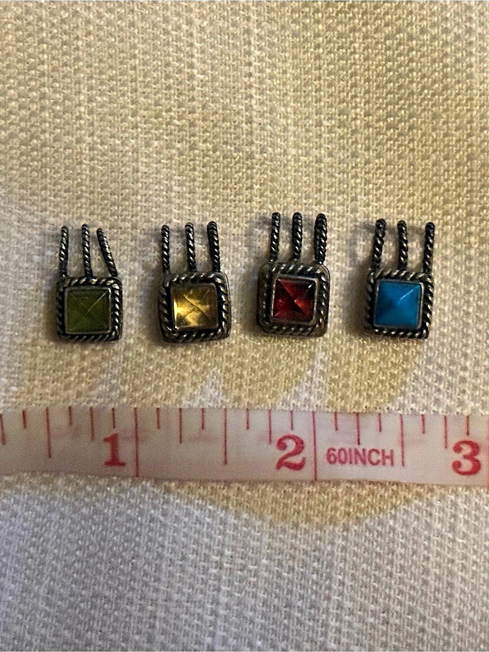 Four-Piece Pendant Jewelry Set